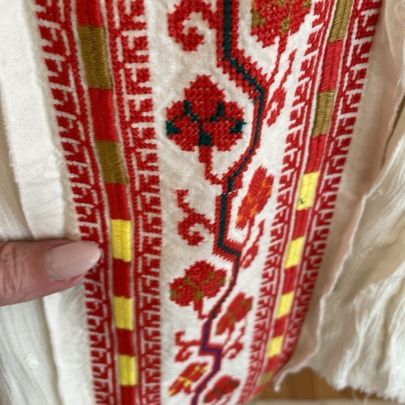 Unique boho Free People dress. Embroidered. Never worn. Size XS. - Picture 5 of 5